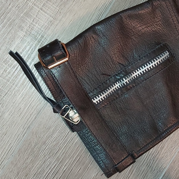 Woman's Boots👢🛍 - Picture 15 of 16